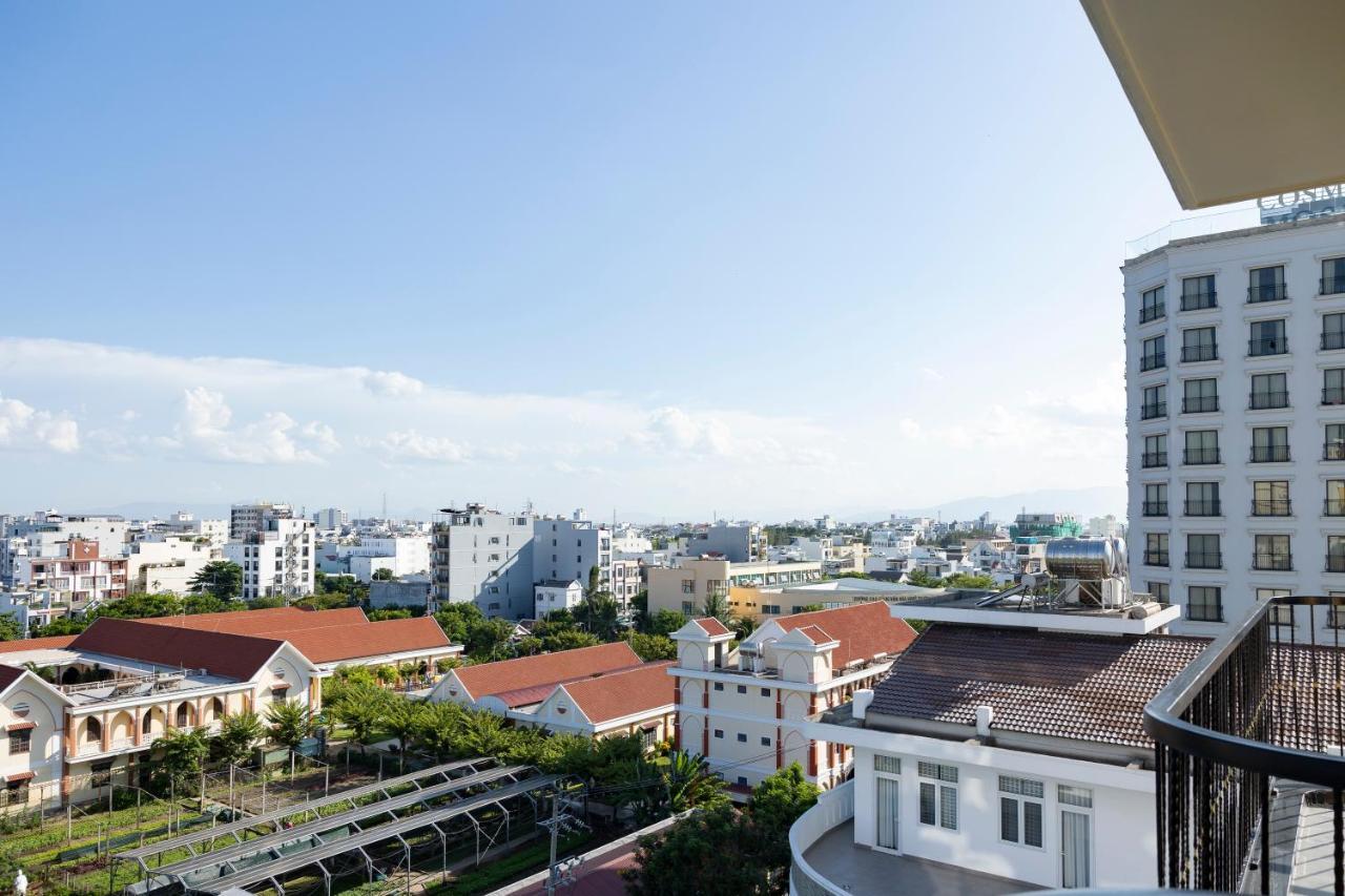 Charming Beauty Hotel Da Nang Bagian luar foto