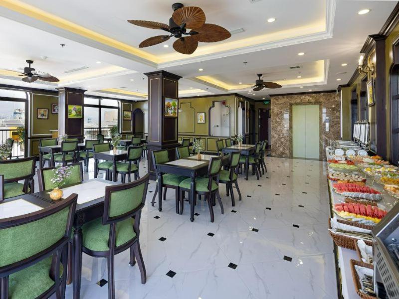 Charming Beauty Hotel Da Nang Bagian luar foto