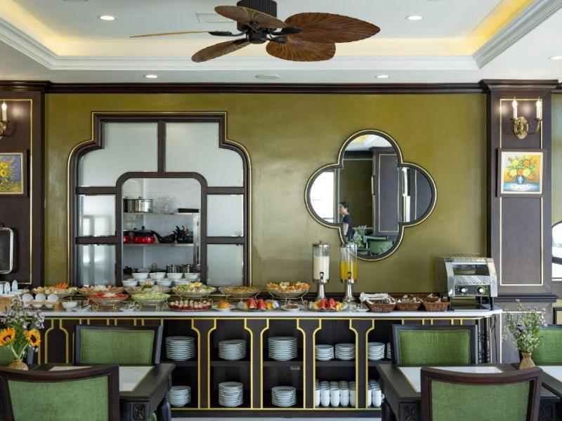 Charming Beauty Hotel Da Nang Bagian luar foto